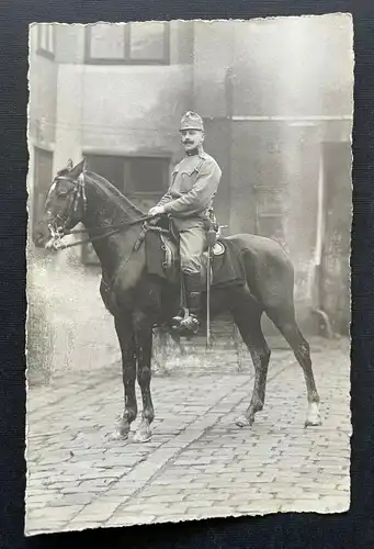 Porträt Soldat Pferd Uniform Feldmütze Bart Degen Militär Krieg 400267 TH