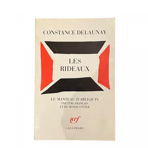 3924 Constance Delaunay LES RIDEAUX Editions Gallimard nrf