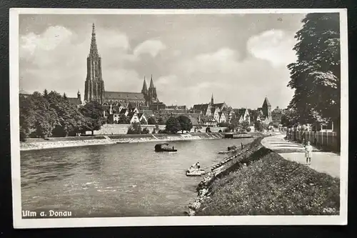 Ulm Donau Stadt Fluss Boot Kirche Baden-Württemberg Deutschland 600144A TH D