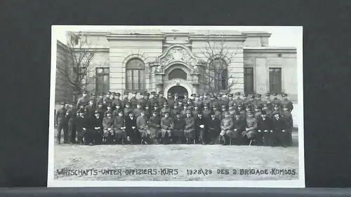 Wirtschafts Unteroffiziers Kurs 1928 Gruppenbild Armee JW 410186 F