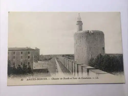 Aigues- Mortes. 646.