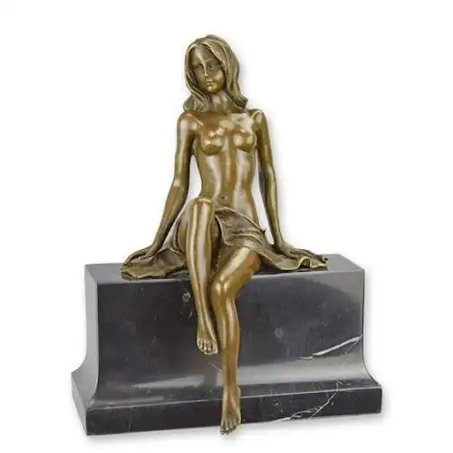 Bronze Skulptur auf Marmor Block Frau Halbnakt H 26,6 L 10,7 NLFA-53