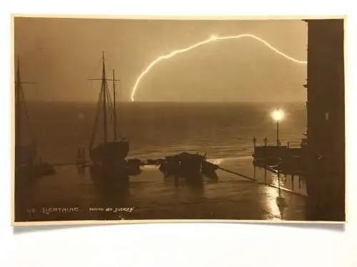 Lightning - Blitz schlägt ein - Hafen Meer - Irgendwo in England 40194 TH