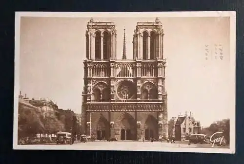 Paris Cathedrale NotreDame 50082 gr I