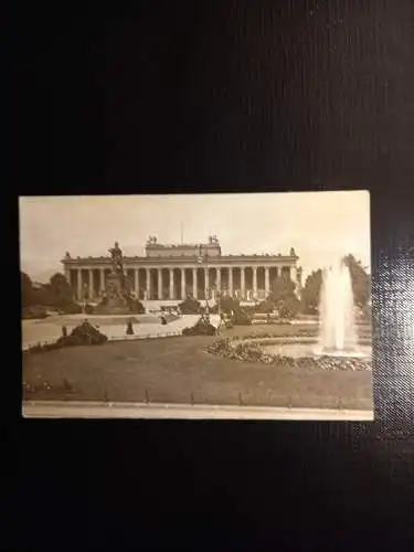 Berlin Museum 410635 gr C