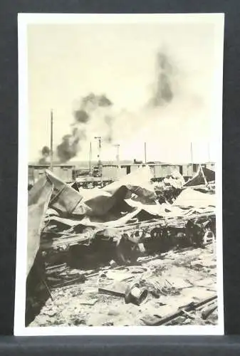 Sowjetunion Bahnhof nach dem Luftangriff JW 402970 F