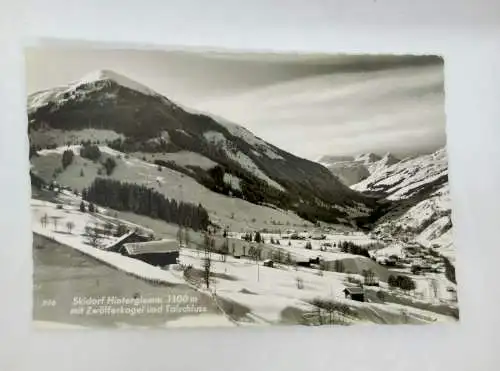 Salzburg Skidorf Hinterglemm 1100m mit Zwölferkogel und Talschluss 60033