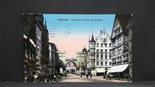 München Neuhauserstrasse mit Karlstor 20021 jw J