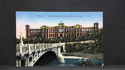 München Maximilianeum mit Maximilians-Brücke 20001 jw J