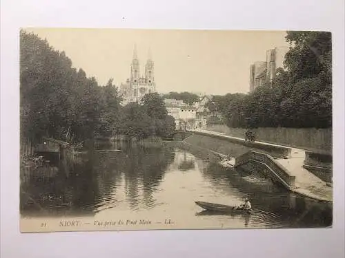 Paris Niorr- Vue prise du Pont Main. 653