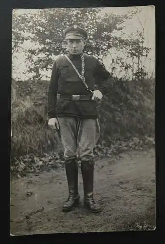 Porträt Soldat Uniform Schirmmütze Stiefel Gürtel Militär Krieg 402443 