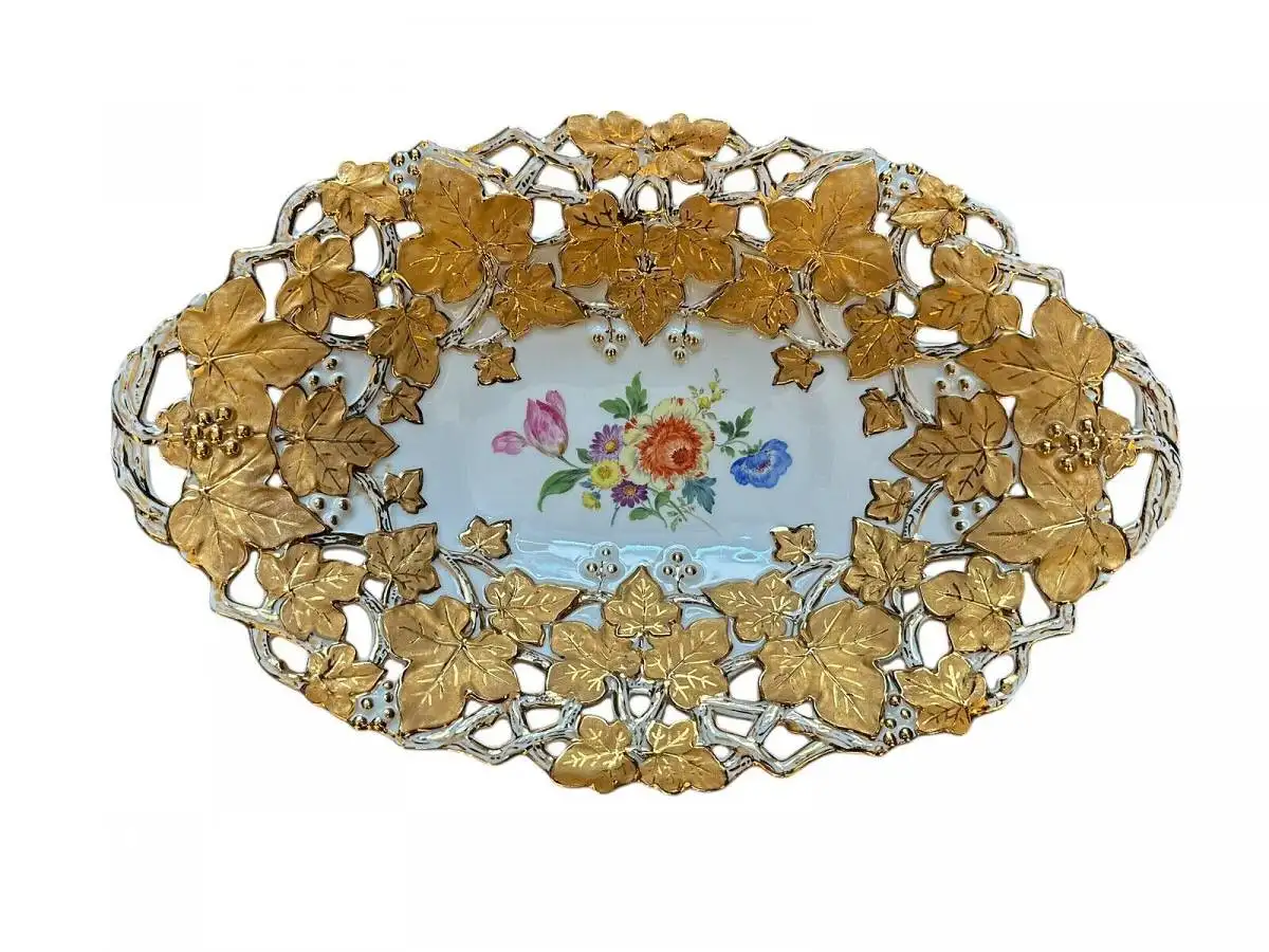 Meissen Prunkschale 32 x 21.5  Prunkvergoldung Blumen Porzellan Prunkteller 0