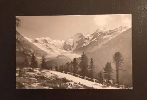 Bergpanorama Mit Schnee 650268 G