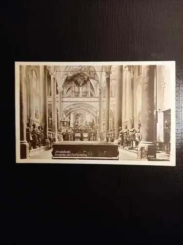 Innsbruck Inneres der Hofkirche 400314 gr F