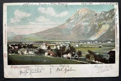 Kiefersfelden Ortschaft Gebäude Feld Berg Gebirge Bayern Deutschland 410685 C