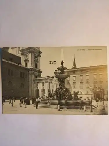 Österreich, Salzburg, Residenzbrunnen 30006 GR