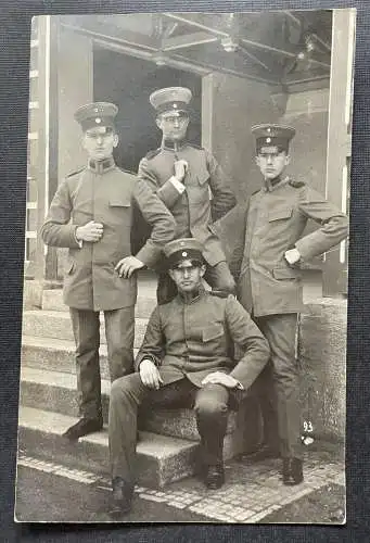 Porträt Gruppe Soldaten Uniform Schirmmütze Militär Krieg Grafenwöhr 410106 TH