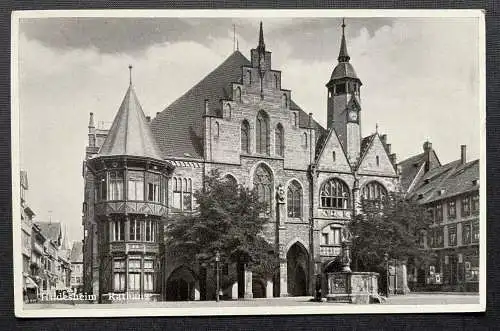 Hildesheim Rathaus Gebäude Stadt Vorplatz Niedersachsen Deutschland 402639 TH C