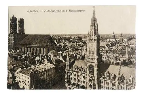 München  Frauenkirche und Rathausturm 20053