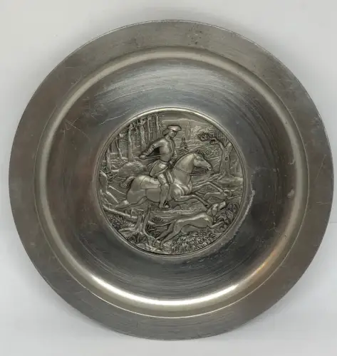 Jagd Zinnteller Jagdszene Jagdhund Reiter sign. Hollmann 18 cm 25559