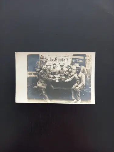 Anstalt Soldaten Gr