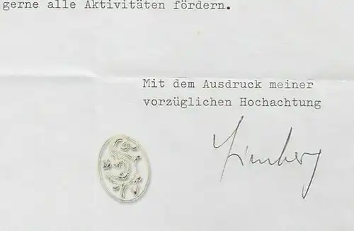 2 ms. Briefe m. eh. und weiters: Antwortkarte des Ministerin f. ihr zu Teil gewo