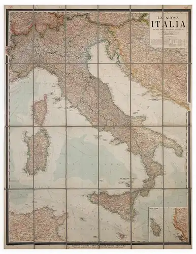 La nuova Italia. Carta fisica, politica, amministrativa, ferroviaria, ecc. Scala