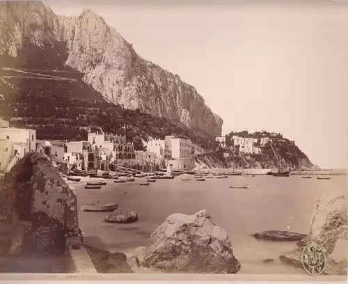 Konvolut v. 9 Albumen-Photographien aus dem Golf von Neapel.