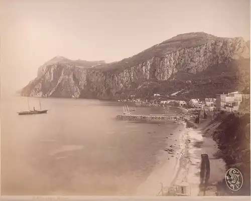 Konvolut v. 9 Albumen-Photographien aus dem Golf von Neapel.