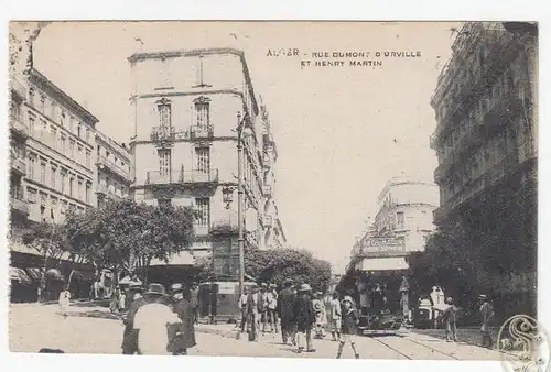 Alger. Rue Dumont d`Urville et Henry Martin.