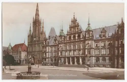 Wiesbaden. Höhere Mädchenschule, Evangl. Hauptkirche u. Rathaus.