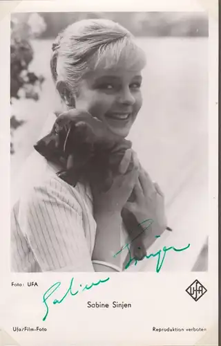 Sabine Sinjen.