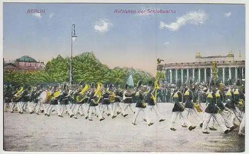 Berlin. Aufziehen der Schloßwache. 1900