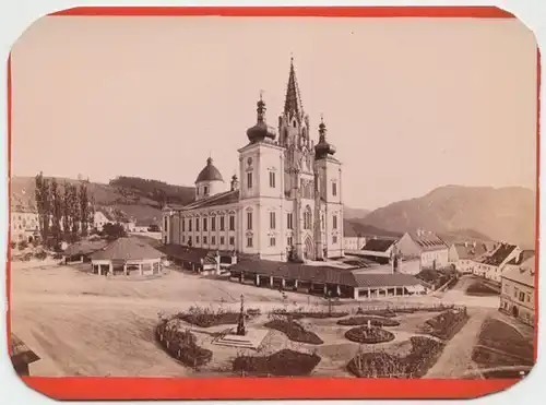 Ansicht der Basilika mit Vorplatz und... 1884