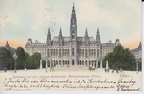 Wien 1. Rathaus mit den Statuen historischer... 1900