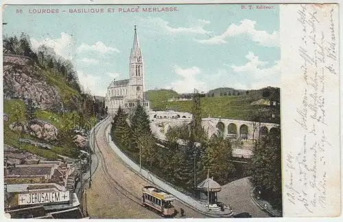 Lourdes - Basilique et place Merlasse. 1900