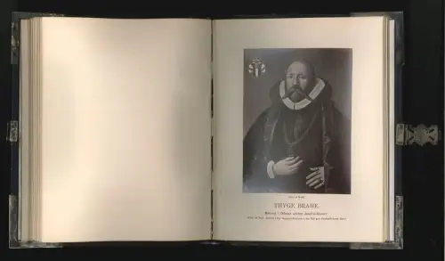 Photographisk Album over Kong Christian IV. og denne Konges berømte Samtidige. M