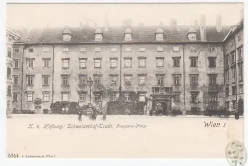 Wien I. k. k. Hofburg: Schweizerhof-Trakt, Franzens-Platz.