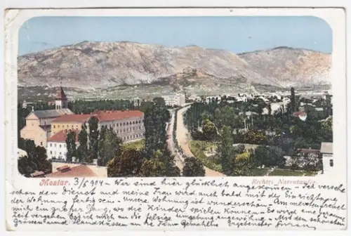 Mostar. Rechtes Narentaufer.