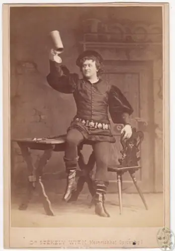 Hartmann.