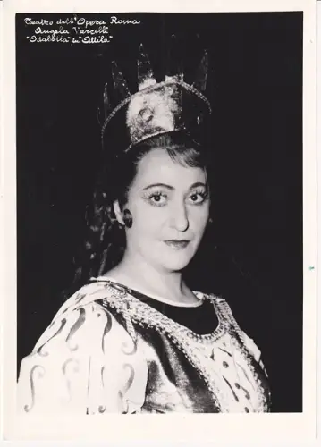 Photographie von Angela Vercelli mit Sinatur auf der Rückseite. Auf der Bildseit