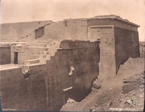 Dendera, cote de l`est.. 5424.