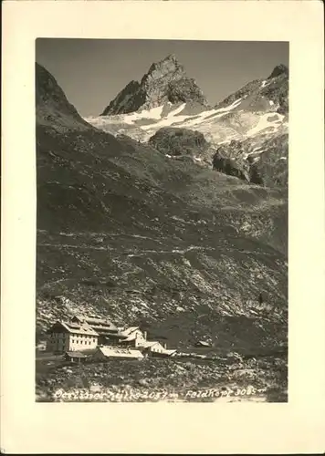 Berlinerhuette  / Mayrhofen /Tiroler Unterland