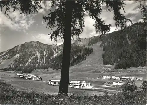 Tschierv Tschierv Gasthaus Sternen Schulhaus * / Tschierv /Bz. Inn