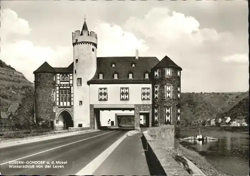 Gondorf Mosel Gondorf Wasserschloss * / Kobern-Gondorf /Mayen-Koblenz LKR