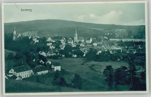 Arzberg Oberfranken  * 1940