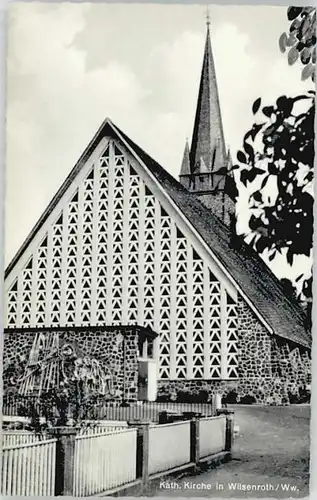 Wilsenroth Kirche mit Bartholomaeus-Relief *
