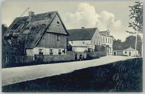 Ottendorf-Okrilla  *