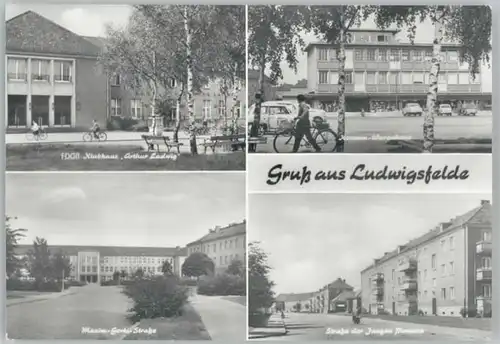Ludwigsfelde Clubhaus Strasse der jungen Pioniere Konsum Warenhaus x