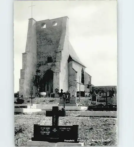 Pronsfeld Pronsfeld Friedhof Remigius Kapelle * / Pronsfeld /Eifelkreis Bitburg-Pruem LKR